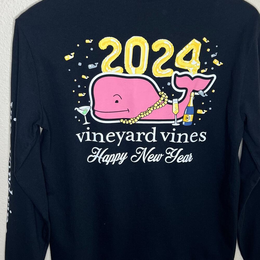 Vineyard Vines 2024 Happy New Year Black Long Sleeve Tee XS